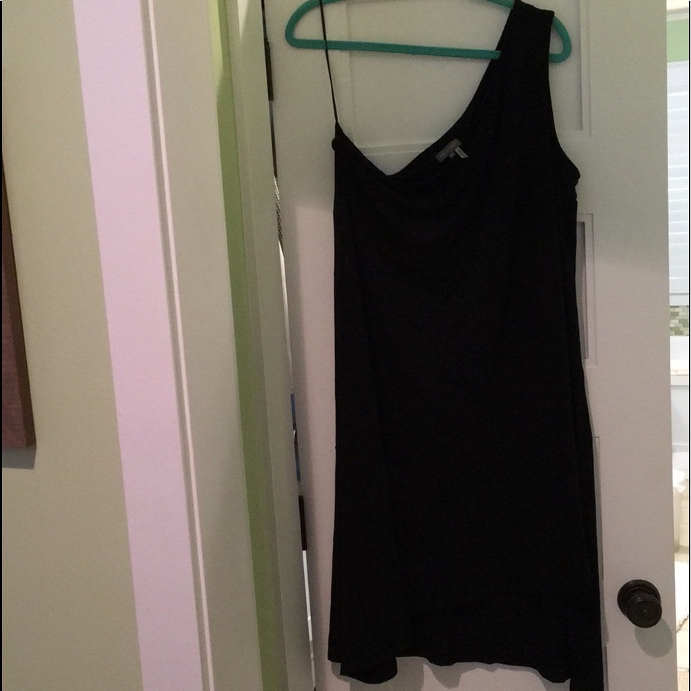 NWOT Vince Camuto One Shoulder Asymmetrical Dress